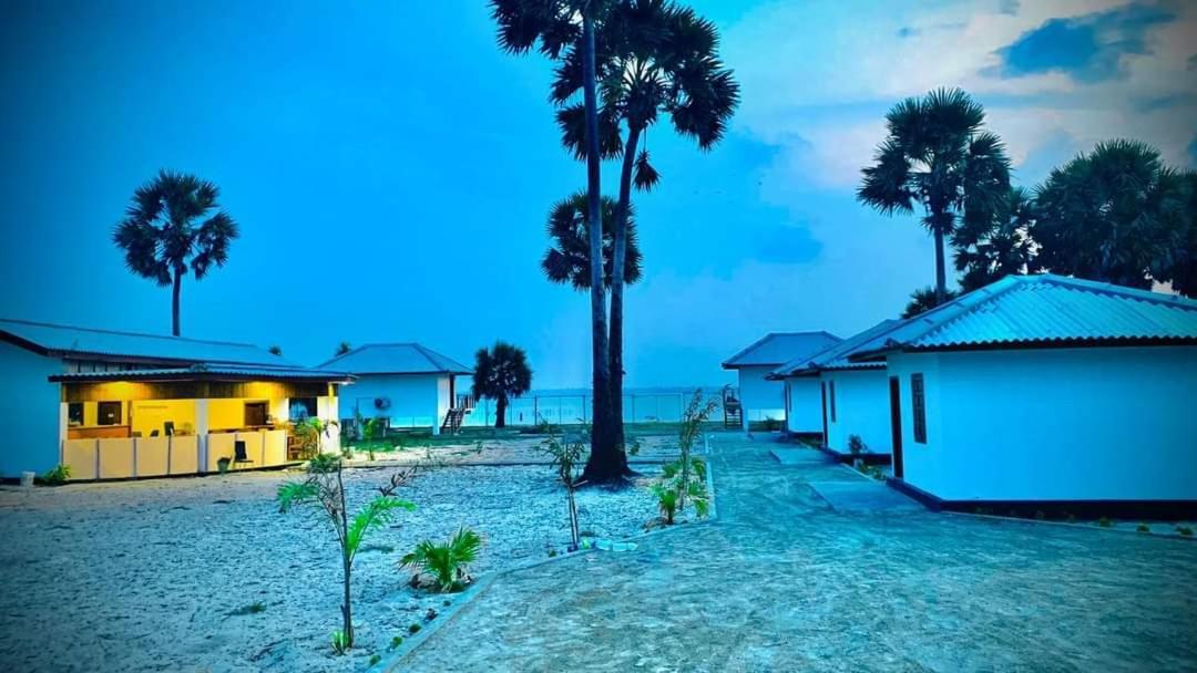 Palm Beach Resort Ceylon جافنا المظهر الخارجي الصورة